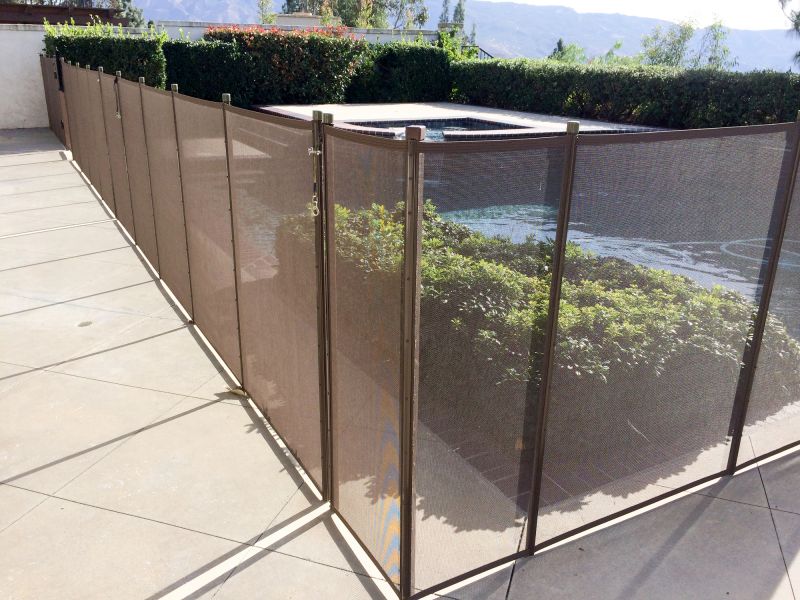 Mesh Fence with Clear Visibility